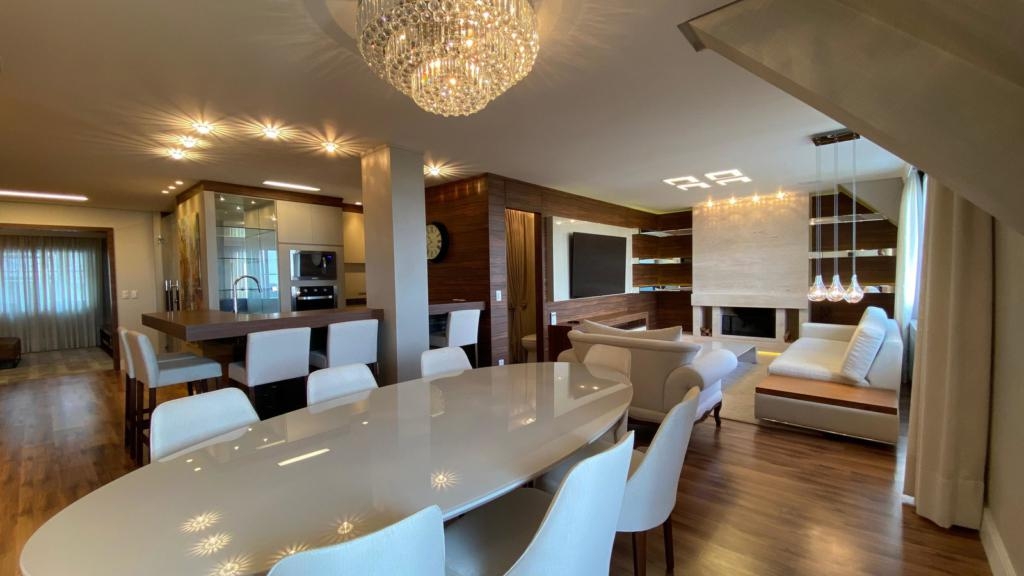 Apartamento 3 Dorm.